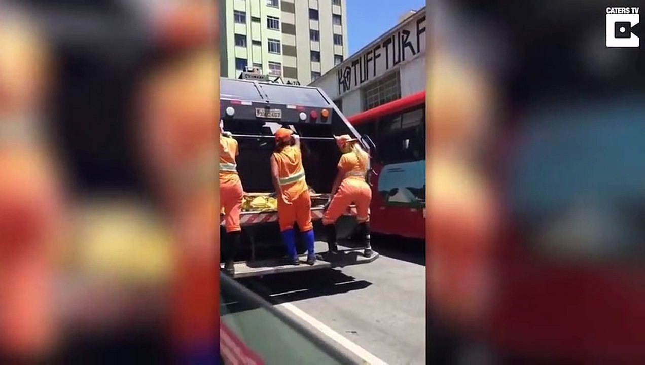 Des eboueuses brésiliennes dansent le twerk en pleine rue !