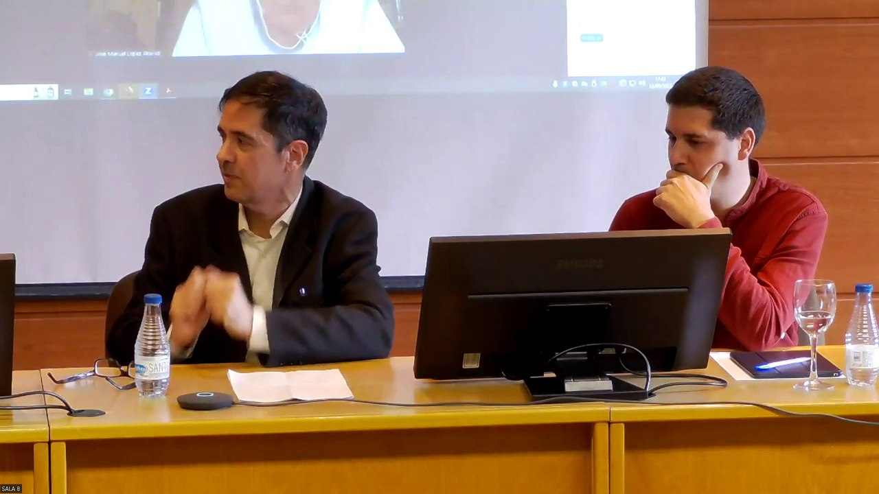 Diálogo en torno a la elaboración de una tesis doctoral en filosofía