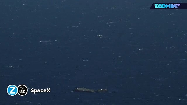 Atterissage spectaculaire d'une fusée en pleine mer