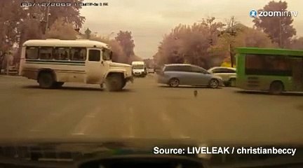 Le chat qui aurait voulu être une Jaguar