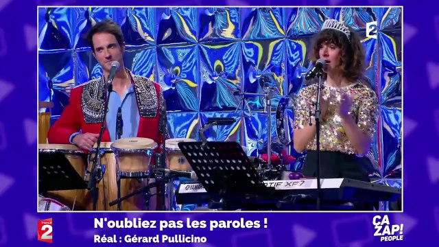 Nagui complimenté sur son postérieur par la choriste de N'oubliez pas les paroles