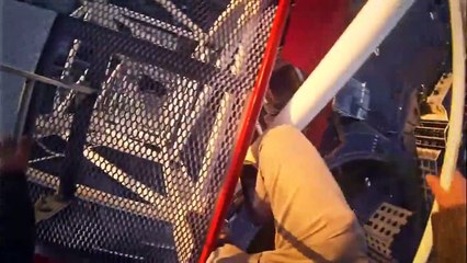 Si vous n'avez pas le vertige cette vidéo risque de vous le donner