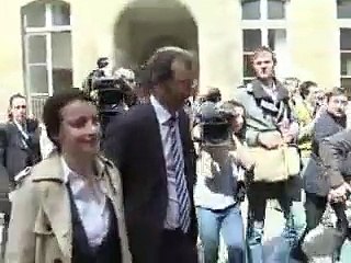 Sitôt investi, Hollande s'envole pour les Etats-Unis