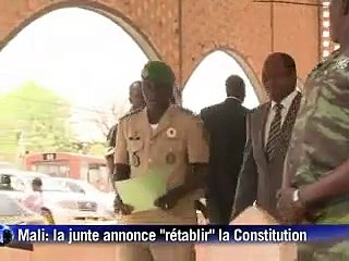 Mali: les rebelles prennent Tombouctou, le Mali coupé en deux
