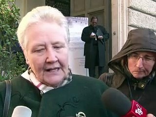 Pédophilie: le pape appelle à un "renouveau de l'Eglise"