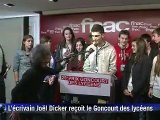 Le Goncourt des lycéens à Joël Dicker, nouvelle idole des jeunes