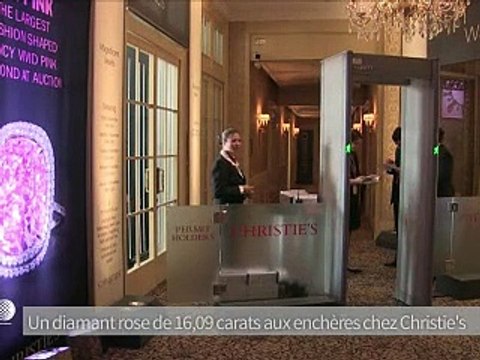Des diamants exceptionnels en quête de records chez Sotheby's et Christie's à Genève