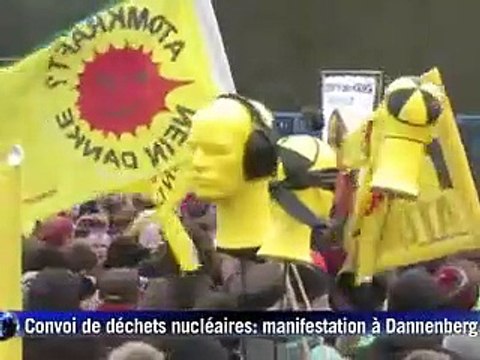 Train de déchets nucléaires en Allemagne: la police libère la voie