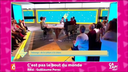 Cindy Lee, candidate du parti du plaisir, arrêtée seins nus devant l'Assemblée nationale