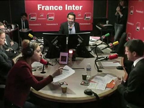 Régionales: Valls affirme que le FN peut conduire à la guerre civile
