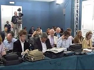 Libye: la France et l'Italie envoient des conseillers militaires, un journaliste tué