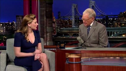 Scarlett Johansson se moque des parisiens