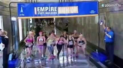 Elle monte 86 étages en moins de 12 minutes!