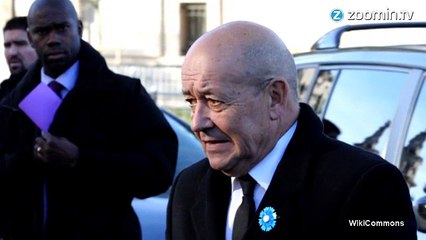 La France lance une frappe aérienne de grande ampleur