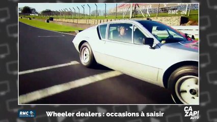 Il a réalisé... une 2CV en bois !