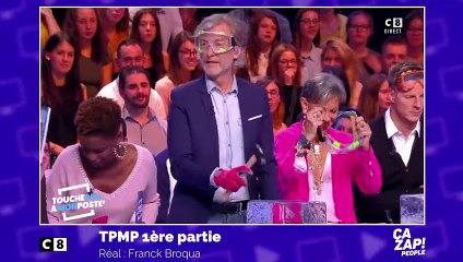Ophélie Meunier se met en danger au Puy du fou