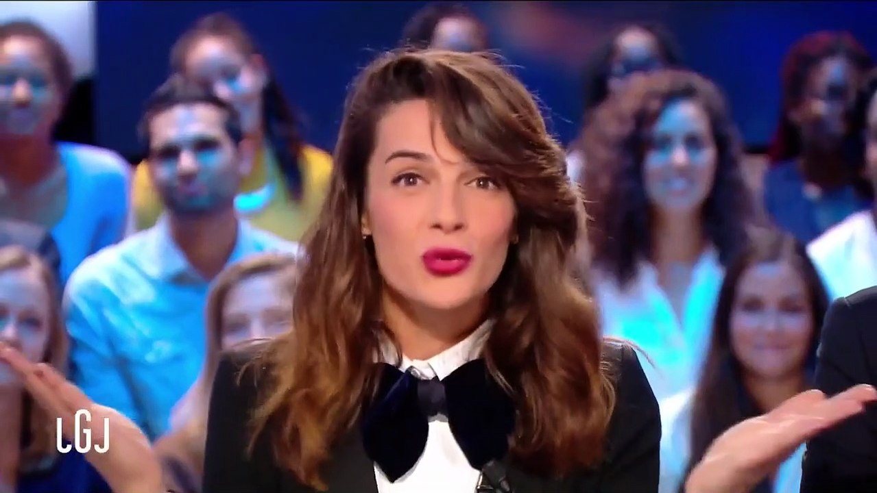 Ornella Fleury et sa blague (très) moyenne au Grand Journal