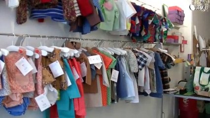 Des vêtements pour bébés, créés par des détenues !
