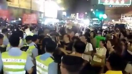 Hong Kong: les manifestants en colère dans les rues