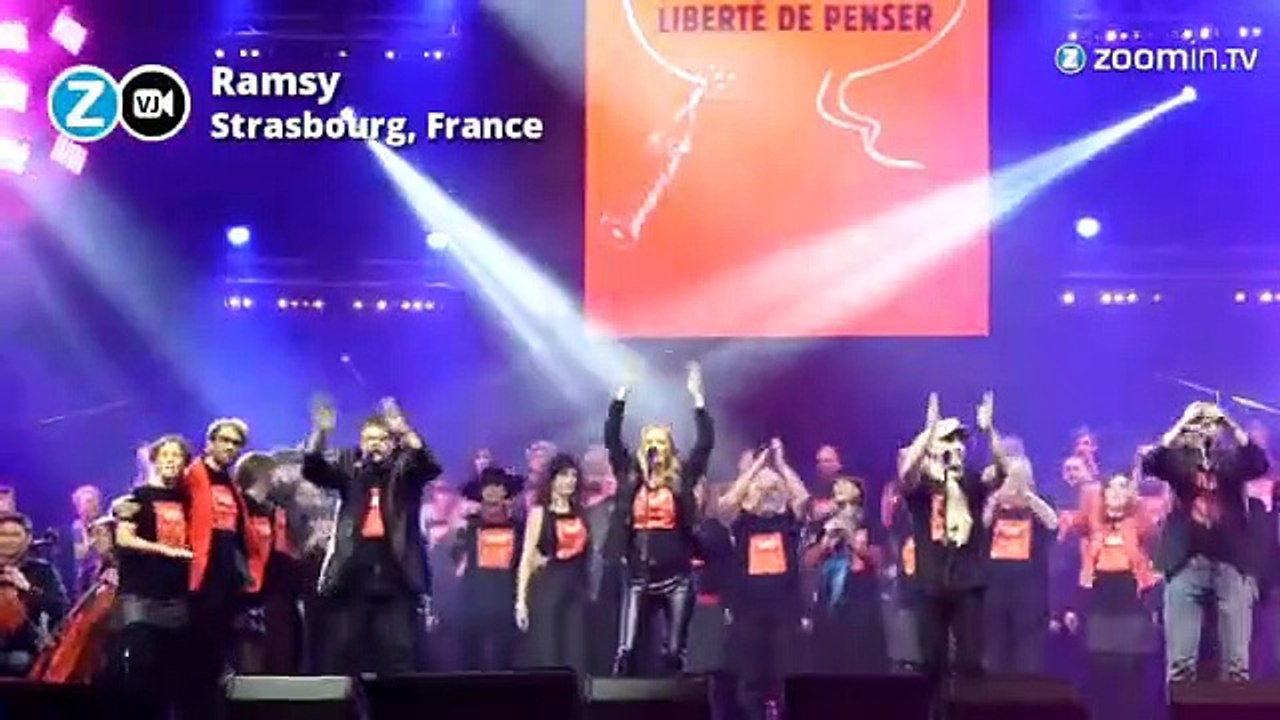 Strasbourg : concert de feu en hommage à Charlie!