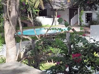 Française otage en Somalie:  inquétude sur son état de santé, tentatives de négociation