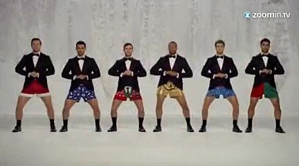 'Jingle Bells' repris par des mâles sexy