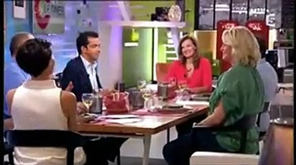 Valérie Trierweiler "je passe l'aspirateur pour me détendre"