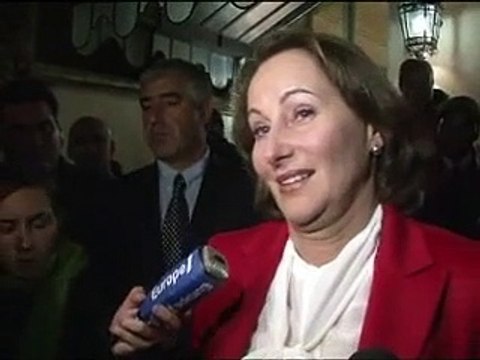 Ségolène Royal, ses larmes et son courage salués par les socialistes