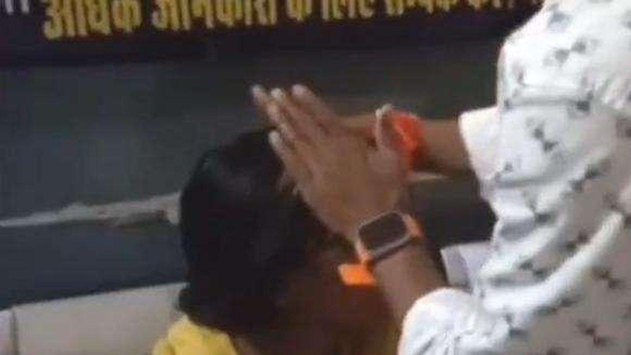 सिवान: घर के आंगन में बर्तन धोने से मना करने पर देवर-देवरानी ने की मारपीट, जानिए पूरा मामला