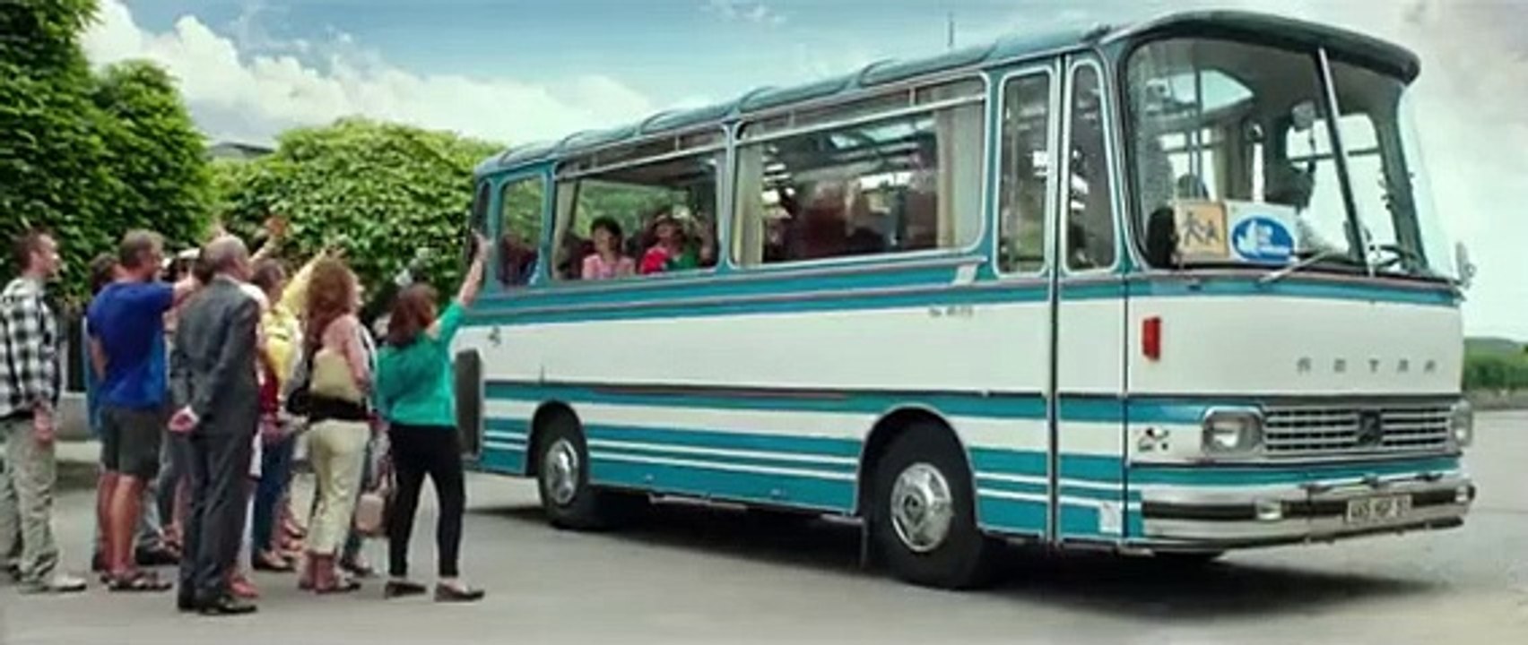 Sales Gosses : découvrez les premières images du film avec Issa Doumbia et Frédérique Bel !