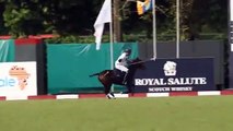 Public Royalty : Le prince Harry est irrésistible quand il joue au polo !