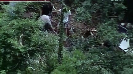 Un autocar plonge dans un ravin : 13 morts au moins