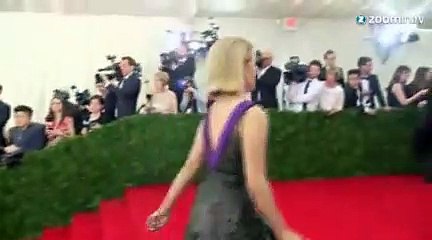 Glee: Dianna Agron pose complètement nue