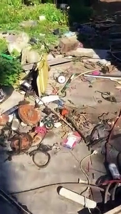 Pas-de-Calais : un propriétaire filme sa maison complètement saccagée pas ses locataires !