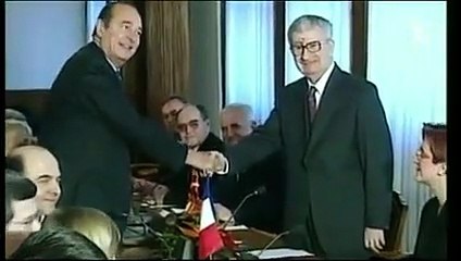 Hilarant : Quand Pierre Moscovici imite Jacques Chirac