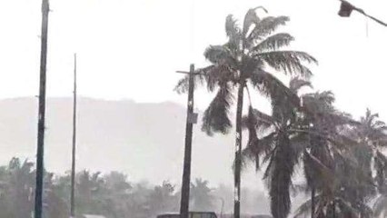 కాకినాడ: జిల్లాలో దంచిపారేస్తున్న భారీ వర్షం