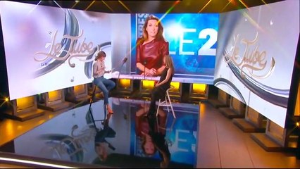 Anne-Claire Coudray revient sur l'histoire de sa robe en cuir
