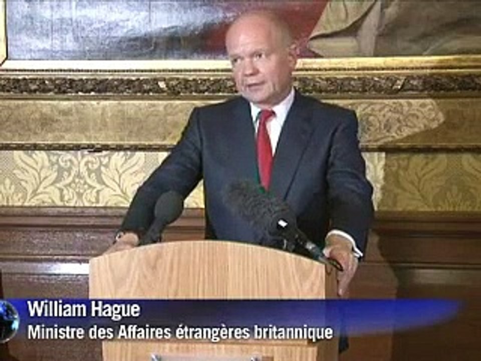 L'Equateur accorde l'asile à Julian Assange, Londres campe sur sa position