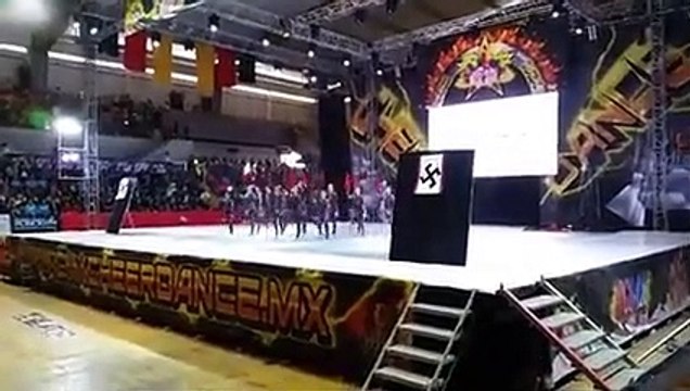 Une chorégraphie nazie dans un spectacle de danse fait scandale