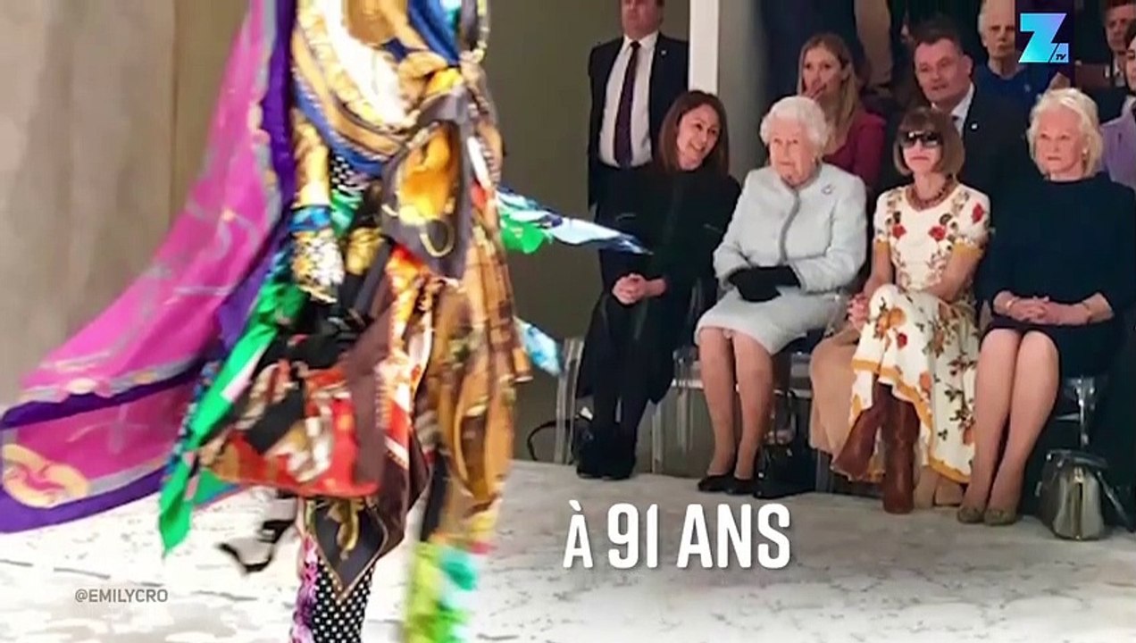 La Reine fait sa première Fashion Week de Londres