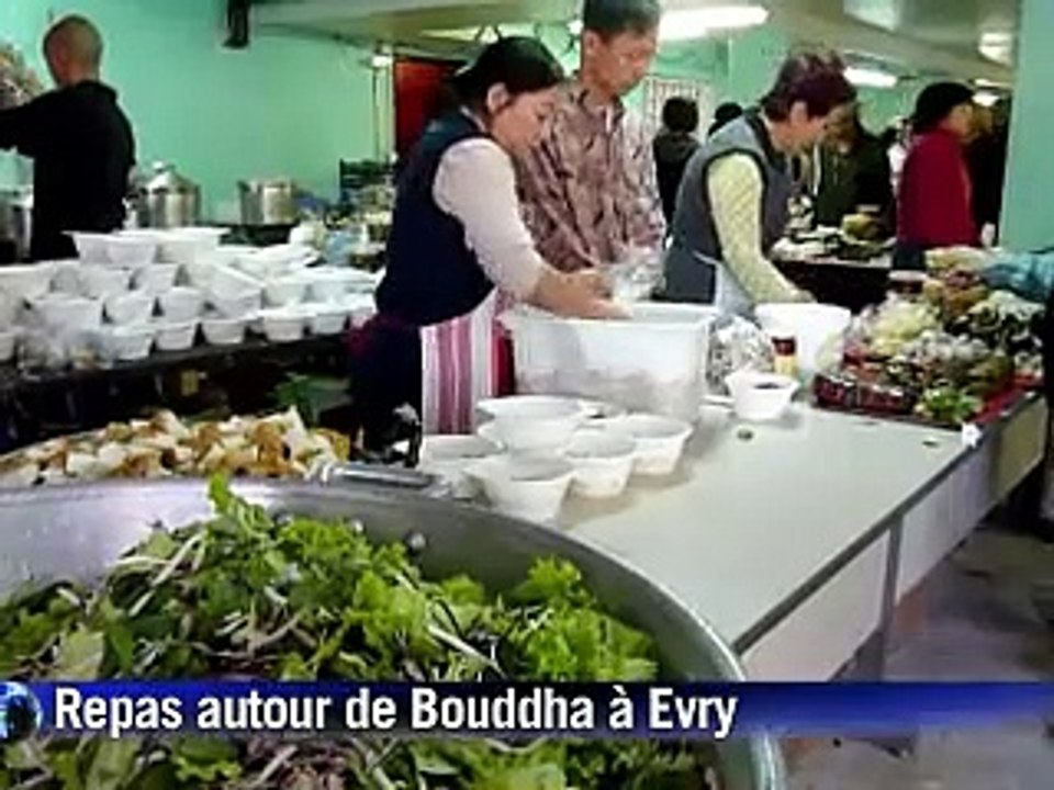 Un repas autour de Bouddha pour financer la construction de la pagode d'Evry