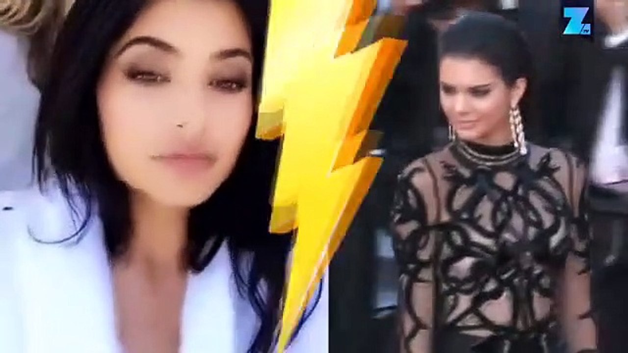 Bataille de bikinis entre les soeurs Jenner !