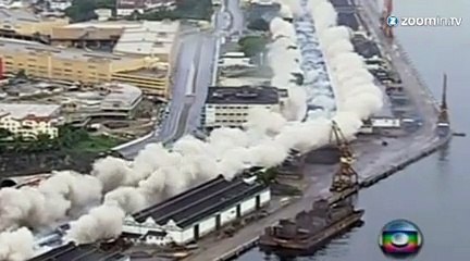 1050 mètres de béton détruit en 5 secondes