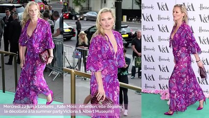 Kate Moss : Attention, elle dégaine le décolleté à la summer party Victoria & Albert Museum !