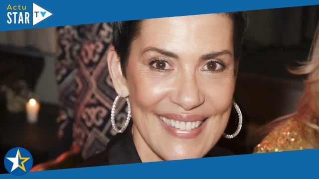 PHOTO Cristina Cordula hypnotique à 58 ans, elle affiche son corps svelte et zéro défaut en bikini