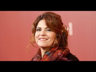 Agnès Jaoui abusée par un inconnu à 5 ans et par son oncle à 11 ans : elle témoigne