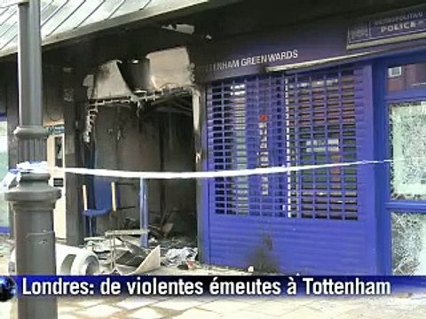 Nouvelles violences à Londres: des centaine d'arrestations, des policiers blessés