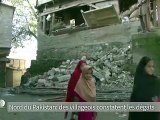 Pakistan/Afghanistan: troisième nuit dehors pour les survivants du séisme
