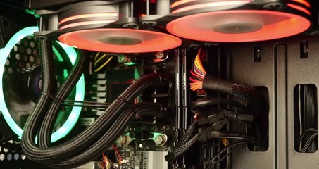 كيف يعمل الحاسوب؟ رحلة داخل حاسوبك