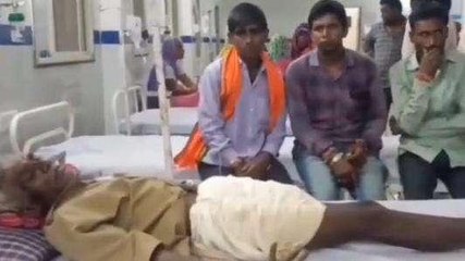 झाबुआ: स्वास्थ्य विभाग के दावों की खुली पोल,बाजार से दवाई लाने को मजबूर जनता